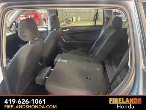 Used 2022 Volkswagen Tiguan S image 27