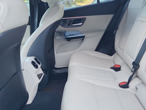 Certified 2025 Mercedes-Benz GLC 350e 4MATIC image 6