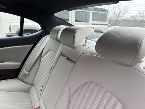 Used 2023 Genesis G70 3.3T w/ Sport Advanced Package image 23