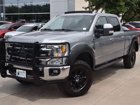 Used 2020 Ford F250 Lariat w/ Tremor Off-Road Package AWD/4WD image 45