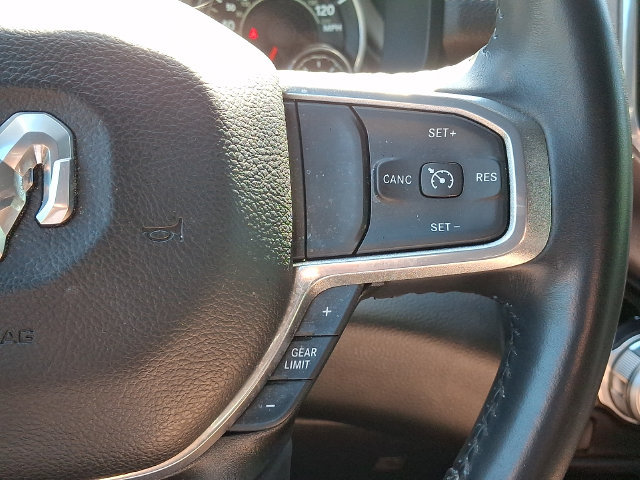 Used 2023 RAM 1500 Laramie AWD/4WD image 23
