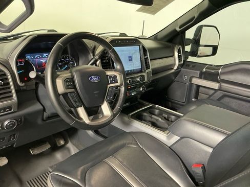 Used 2022 Ford F250 Platinum image 21