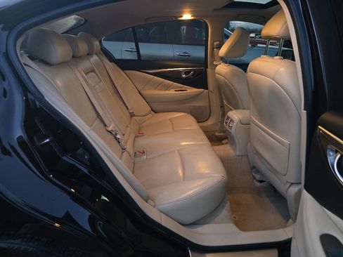 Used 2018 INFINITI Q50 Luxe w/ Sensory Package (Luxe) image 12