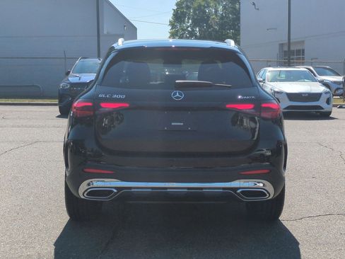 Certified 2026 Mercedes-Benz GLC 300 4MATIC image 4