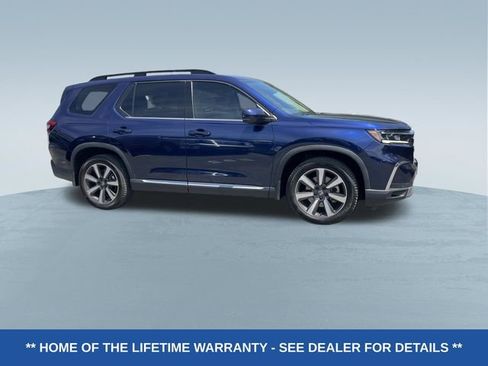 Used 2023 Honda Pilot Elite image 2