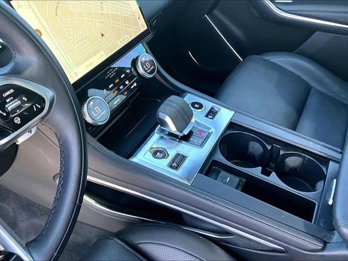 Used 2023 Jaguar F-PACE S AWD/4WD image 13