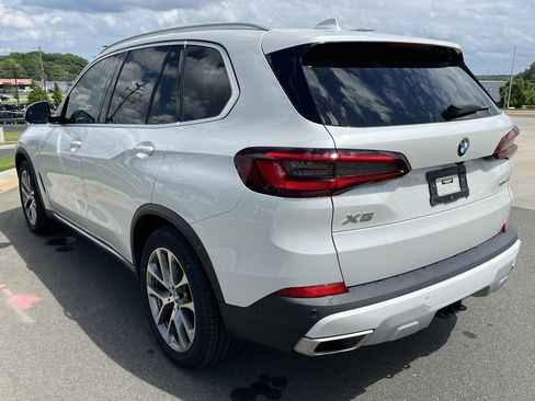 Used 2022 BMW X5 xDrive40i w/ Premium Package AWD/4WD image 7