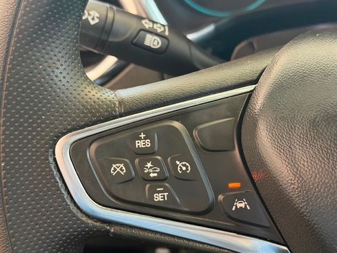 Used 2024 Chevrolet Equinox LS w/ Driver Confidence II Package FWD image 25