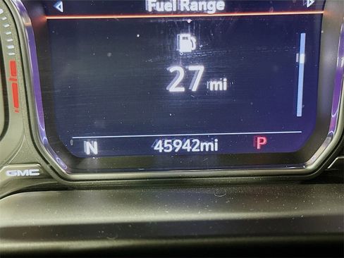 Used 2021 GMC Yukon SLT image 14