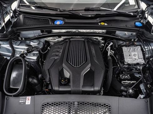 Certified 2026 Porsche Macan AWD/4WD image 29