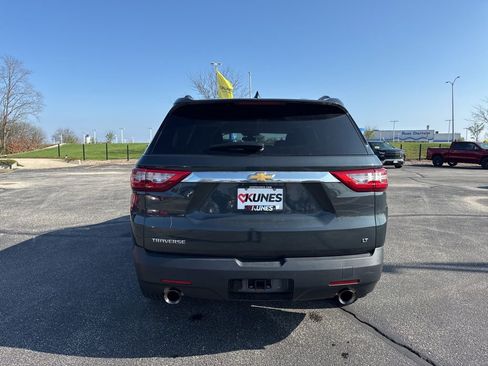 Used 2019 Chevrolet Traverse LT image 4