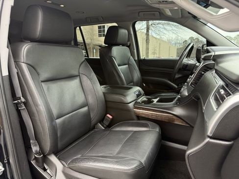 Used 2018 Chevrolet Tahoe LT image 34