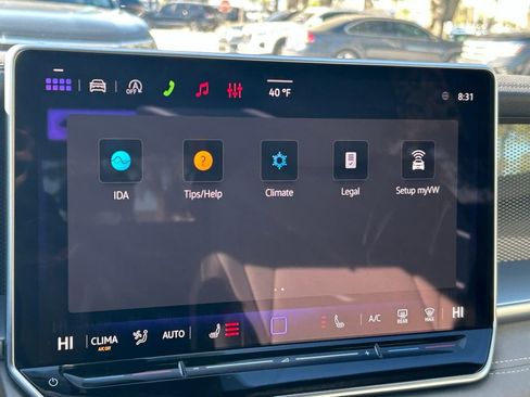 New 2026 Volkswagen Tiguan SE R-Line FWD image 18