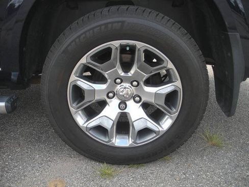 Used 2017 RAM 1500 Limited AWD/4WD image 22