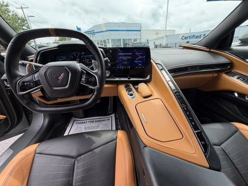 Certified 2022 Chevrolet Corvette Stingray Premium Cpe w/ Z51 Performance Package RWD image 4