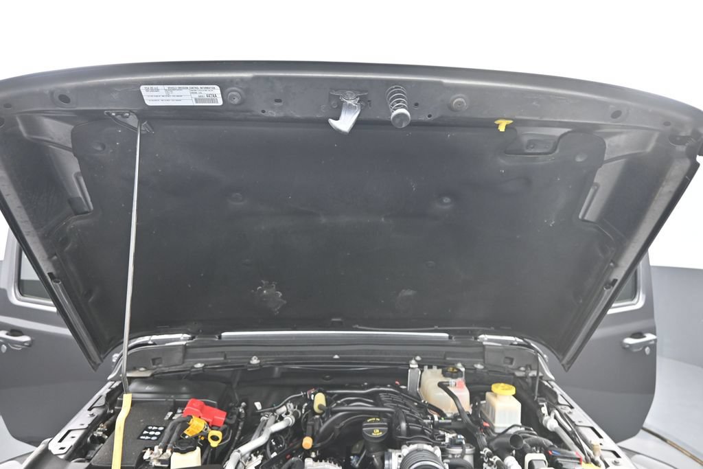 Used 2022 Jeep Gladiator Sport AWD/4WD image 25