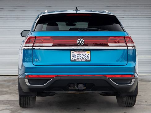 Used 2024 Volkswagen Atlas Cross Sport SE image 8