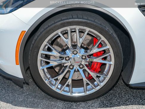 Used 2019 Chevrolet Corvette Z06 RWD image 30