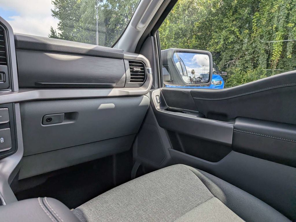 Used 2026 Ford F150 XLT w/ XLT Chrome Appearance Package RWD image 17