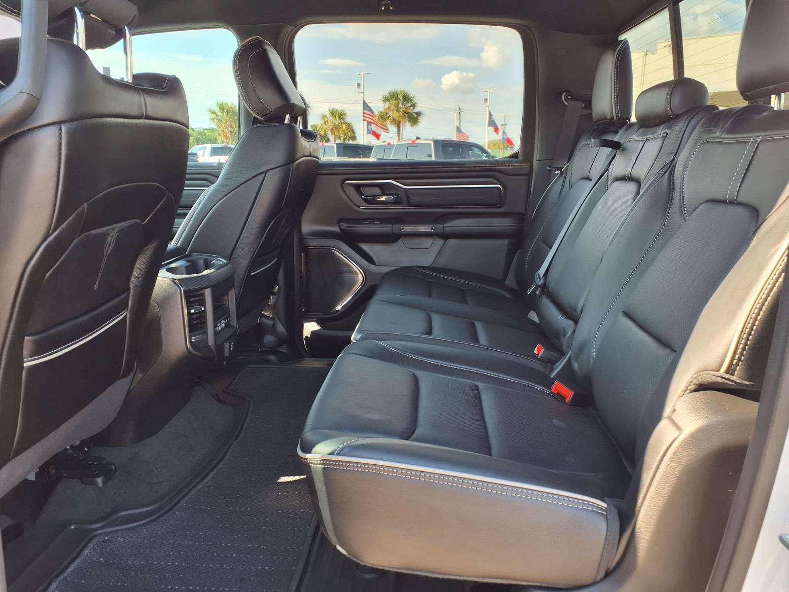 Used 2024 RAM 1500 Limited AWD/4WD image 24