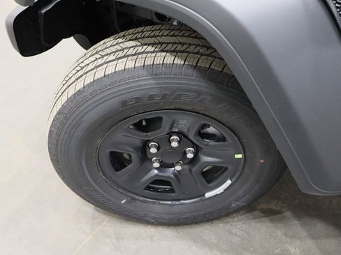 New 2026 Jeep Gladiator Sport image 37