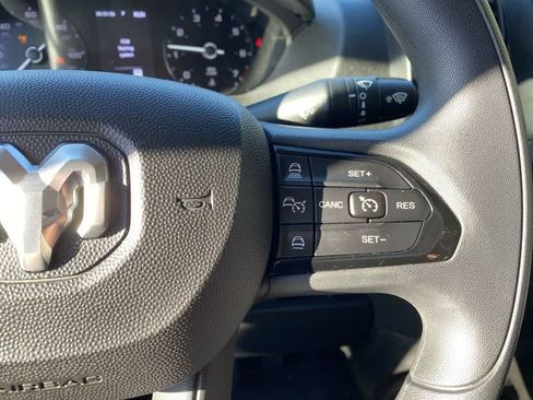 Used 2026 RAM ProMaster 2500 w/ Convenience Group FWD image 21