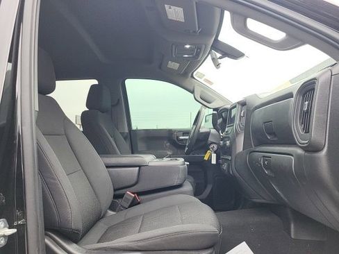 Used 2020 Chevrolet Silverado 1500 Custom Trail Boss w/ Custom Convenience Package image 13