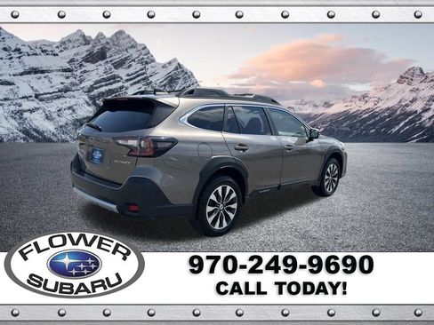 Used 2023 Subaru Outback Limited AWD/4WD image 7