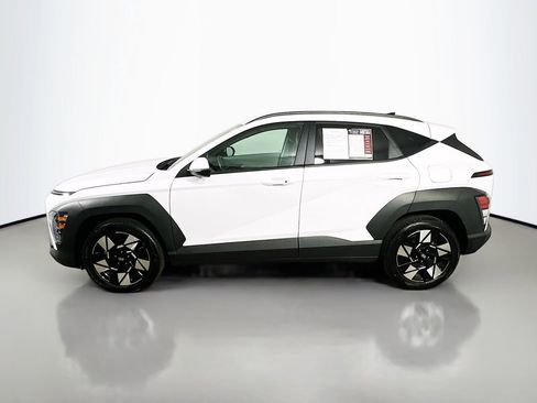 Used 2025 Hyundai Kona SEL FWD image 5