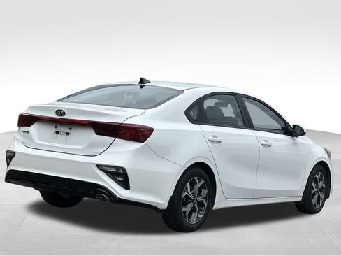 Used 2021 Kia Forte LXS w/ Paint Protection Package image 9