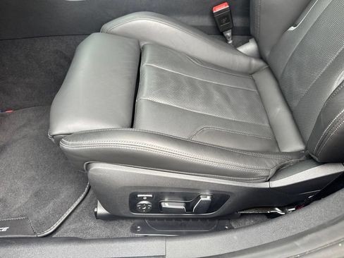 Used 2025 BMW M3 w/ Executive Package RWD image 16