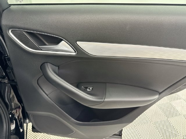 Used 2018 Audi Q3 2.0T Premium w/ Convenience Package FWD image 25