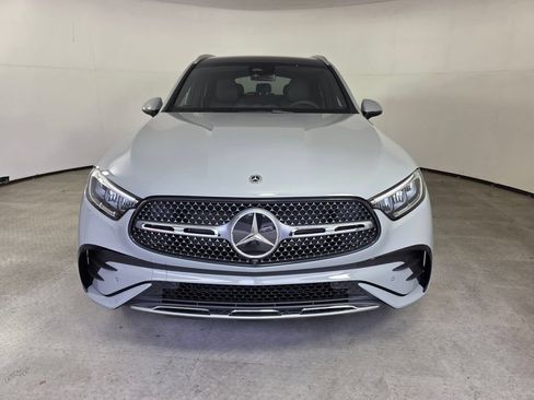 New 2026 Mercedes-Benz GLC 300 image 2