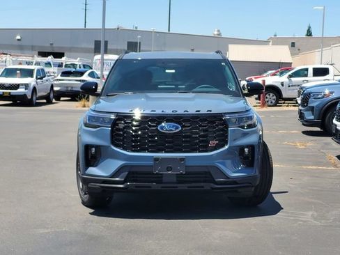 New 2026 Ford Explorer ST w/ Sun And Sound Package AWD/4WD image 3