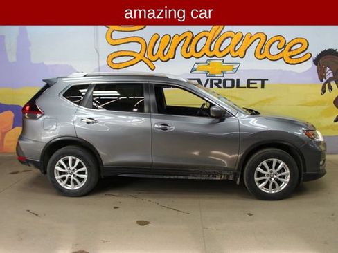 Used 2020 Nissan Rogue SV AWD/4WD image 1