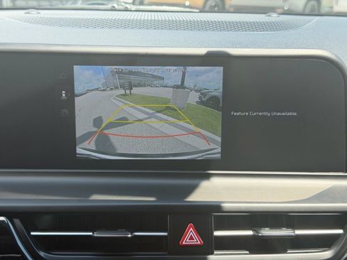 Used 2025 Kia Seltos S AWD/4WD image 14