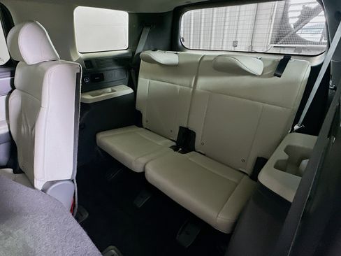 Used 2025 Hyundai Santa Fe SEL image 29