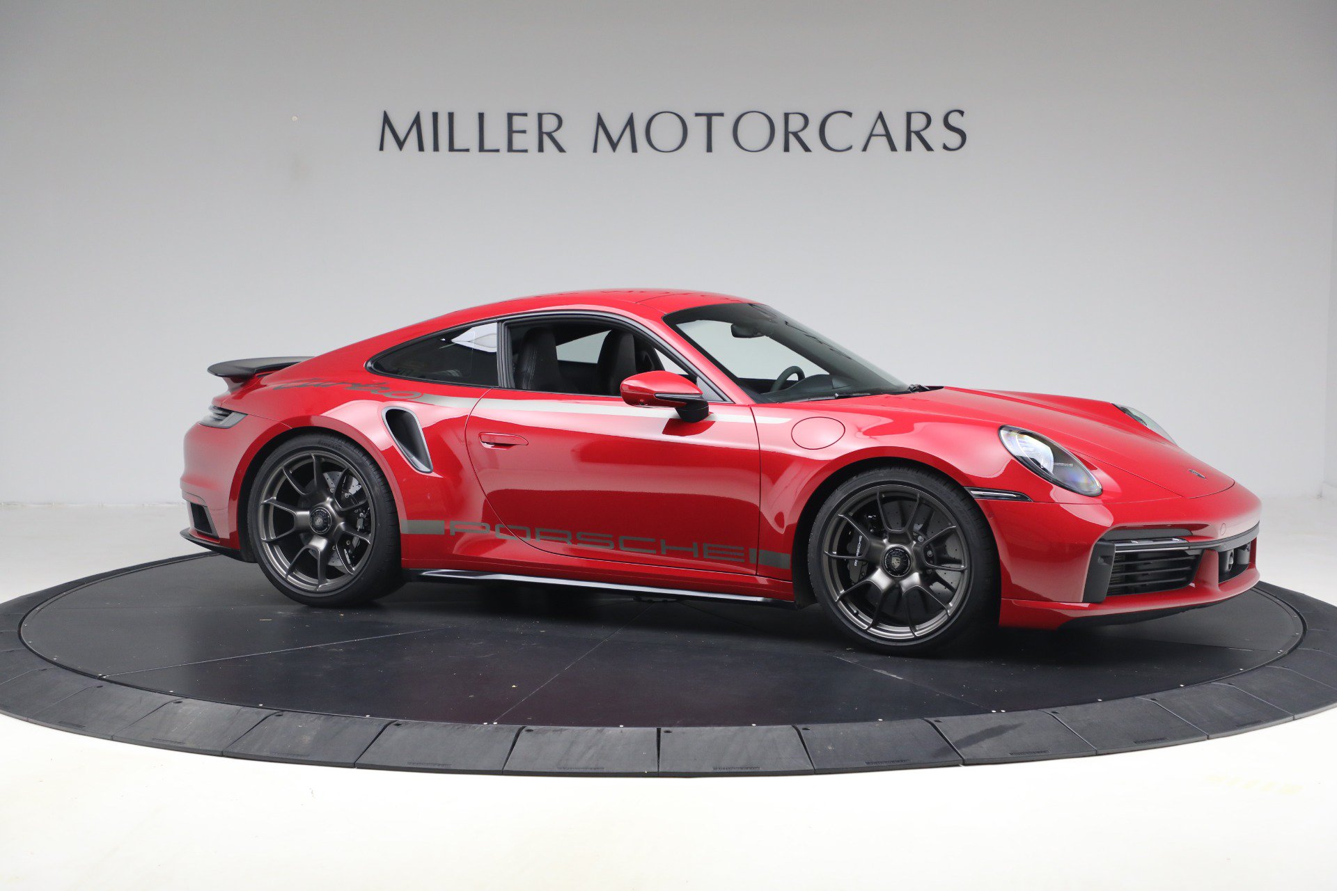 Used 2025 Porsche 911 Turbo S AWD/4WD image 10