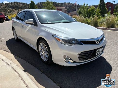 Used 2015 Toyota Avalon Limited FWD image 12