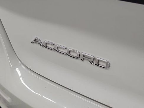 Certified 2025 Honda Accord SE image 8