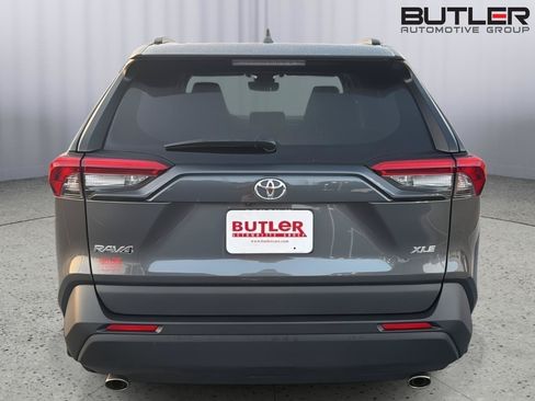 Certified 2024 Toyota RAV4 XLE w/ Convenience Package FWD image 5