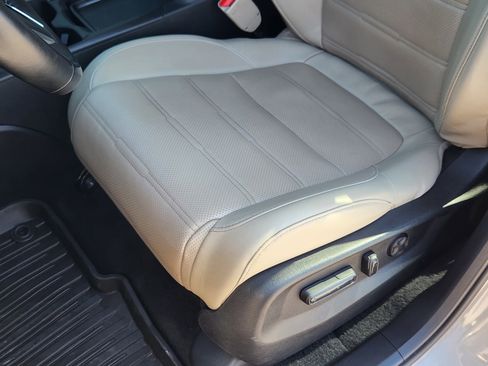 Used 2018 Honda CR-V EX-L image 24