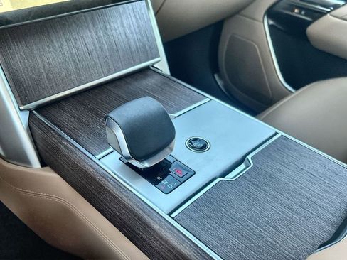 Used 2026 Land Rover Range Rover SE image 28