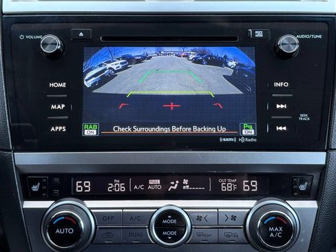 Used 2017 Subaru Outback 2.5i Limited AWD/4WD image 31