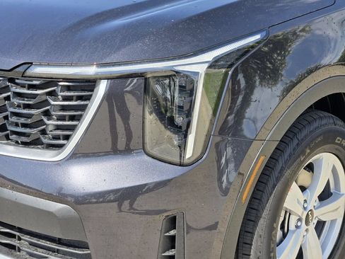 New 2026 Kia Sorento LX FWD image 6