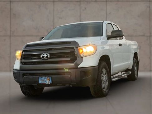Used 2016 Toyota Tundra SR image 6