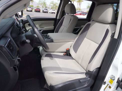 Certified 2022 Nissan Titan SV w/ Accessory Utility Package RWD image 14