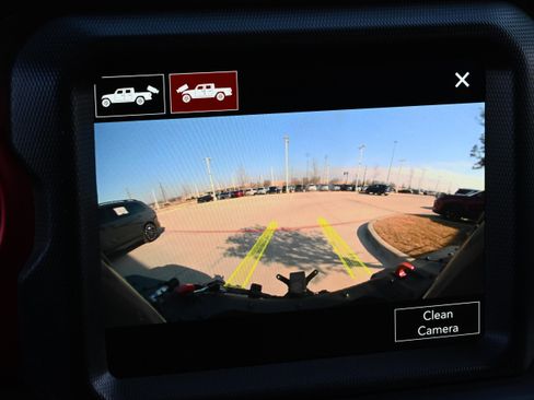 Used 2022 Jeep Gladiator Rubicon w/ LED Lighting Group image 16