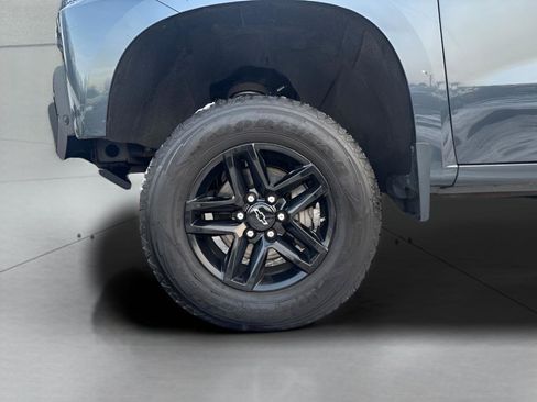 Used 2021 Chevrolet Silverado 1500 Custom Trail Boss w/ Safety Confidence Package image 5