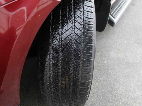 Used 2017 Chevrolet Traverse LT image 39